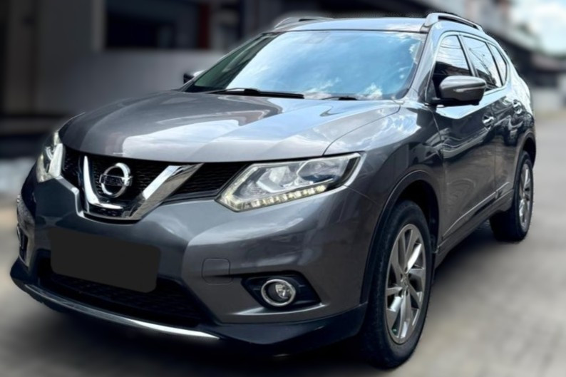 Mobil Bekas Nissan X-Trail 2.5 A/T 2016