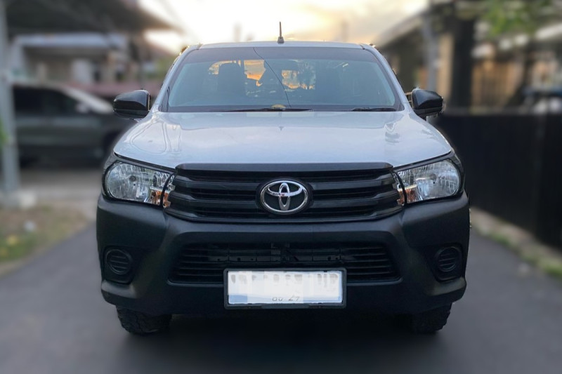 Mobil Bekas Toyota Hilux 2.0 SC 4x2 M/T 2019