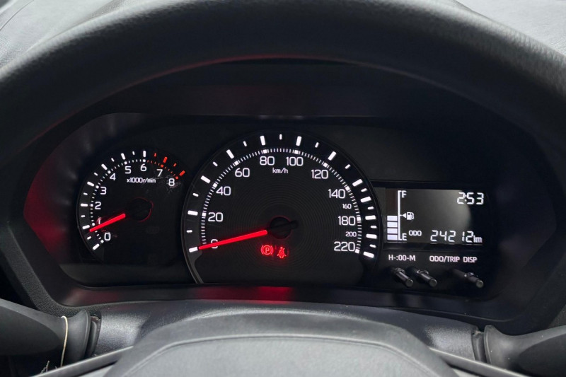 Mobil Bekas Toyota Avanza 1.3 E M/T 2023