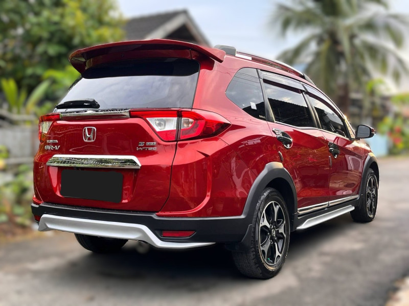 Mobil Bekas Honda BR-V Prestige CVT A/T 2016